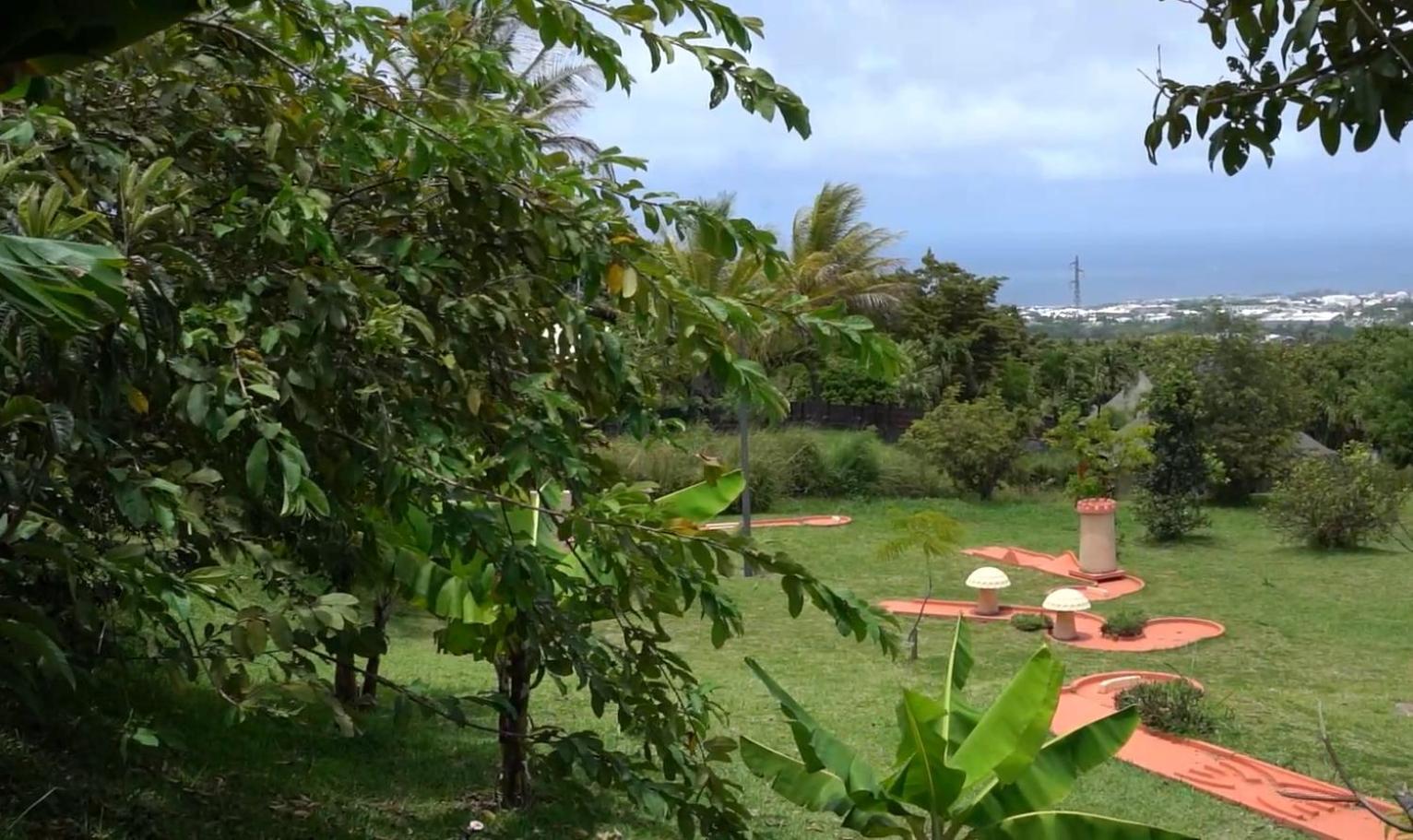 Gadiamb City Saint Pierre Esterno foto